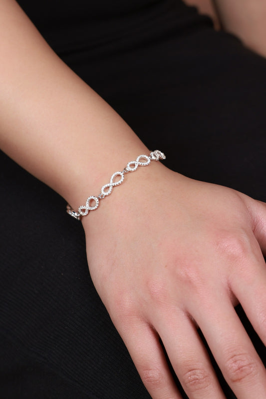 A Beautiful Bracelets Collection from QR 90 to QR 190